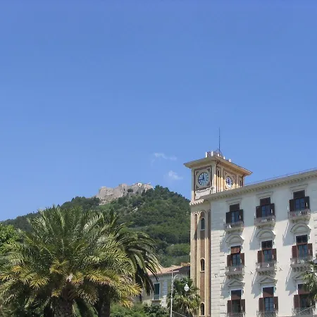 Anchor And Rose Apartment Salerno